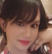 Gia - Transsexual escort in Bangalore
