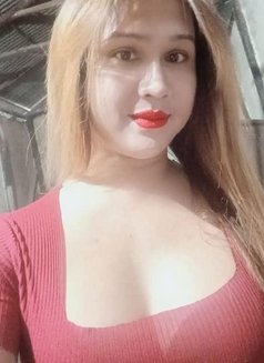 Gia - Transsexual escort in Bangalore Photo 6 of 6