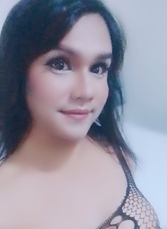 Gia - Transsexual escort in Mumbai Photo 24 of 25