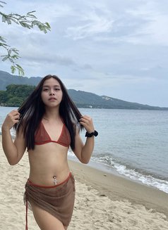Gia Kath - Acompañantes transexual in Makati City Photo 15 of 20