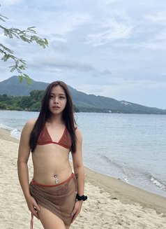 Gia Kath - Acompañantes transexual in Makati City Photo 17 of 20