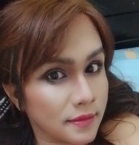 Gia - Transsexual escort in Hyderabad