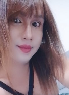 Gia - Transsexual escort in Hyderabad Photo 21 of 21