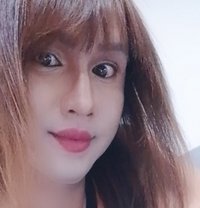 Gia - Transsexual escort in Hyderabad