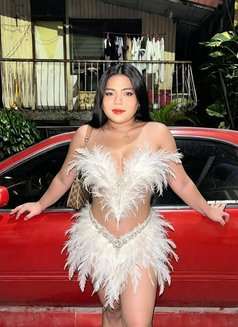 Giana / content camshow and meet / - escort in Manila Photo 2 of 3
