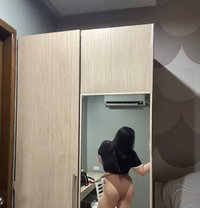 Giana / content camshow and meet / - escort in Manila