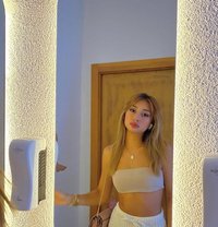 Gieonal - escort in Madinah