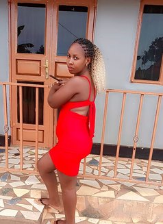 Gift Staying in Namasuba Entebbe Road - escort in Entebbe Photo 1 of 3
