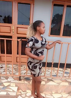 Gift Staying in Namasuba Entebbe Road - escort in Entebbe Photo 3 of 3