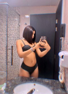 Gift - escort in Dubai Photo 2 of 3