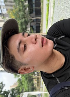 Young Good Boy - Male adult performer in Manila Photo 6 of 8