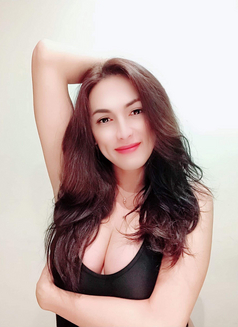Get kinky and naughty with me - Transsexual escort in Bangkok Photo 2 of 26