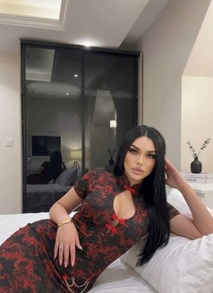Gigi Vip - Transsexual escort in Riyadh Photo 9 of 14