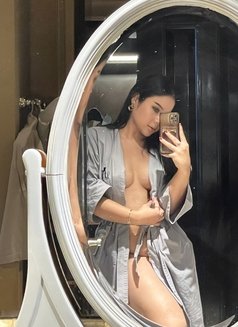 Gigi cute classy vip - Transsexual escort agency in Bangkok Photo 29 of 30
