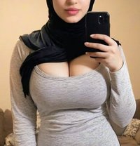 Gigi Egyptian جيجي مصرية مربربة - puta in Kuwait