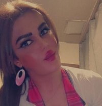 Gigi - Transsexual adult performer in Cairo