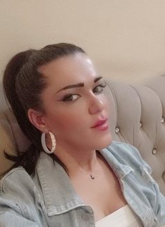 Gigi - Transsexual adult performer in Cairo Photo 10 of 14