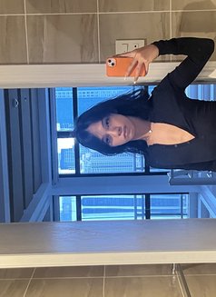 Gigi - Transsexual escort in Mandaluyong Photo 10 of 10