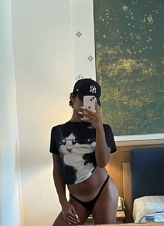 Gigi - Transsexual escort in Mandaluyong Photo 10 of 12