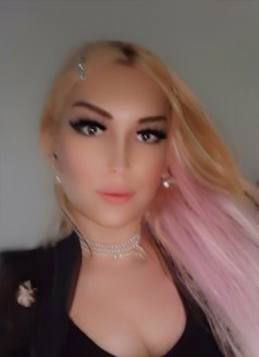 Gigi Fox - Transsexual escort in Riyadh Photo 22 of 24
