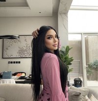 Gigi - Transsexual escort in Riyadh Photo 2 of 10