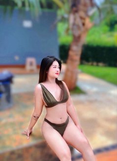 Gigi Here in Sg, Xoxo - escort in Singapore Photo 4 of 7