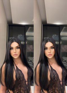 Gigi full service - Transsexual escort in Riyadh Photo 4 of 17