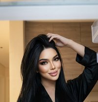 Gigi full service - Acompañantes transexual in Riyadh Photo 1 of 17