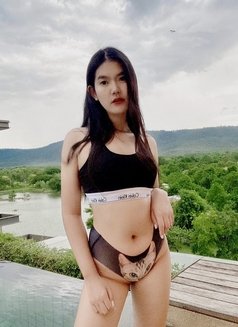 Gigi - Transsexual escort in Bangkok Photo 4 of 7