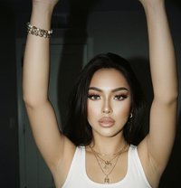 GIGI IN RIYADH - Transsexual escort in Riyadh Photo 7 of 11