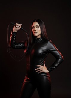 GIGI. - Transsexual escort in Riyadh Photo 10 of 14