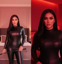 slave - Transsexual escort in Riyadh Photo 3 of 9