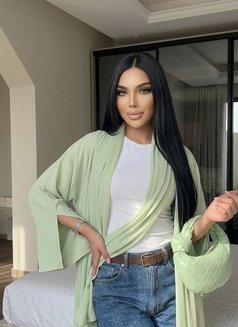 Gigi Vip - Transsexual escort in Riyadh Photo 16 of 17