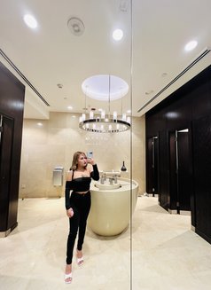 Gigie - puta in Dubai Photo 1 of 1