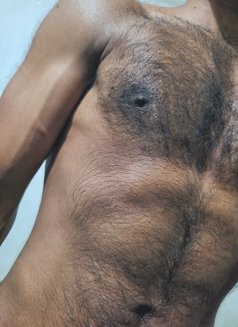 Gigo Suren - Male escort in Chennai Photo 1 of 10