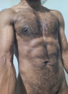 Gigo Suren - Male escort in Chennai Photo 7 of 10