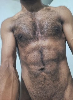 Gigo Suren - Male escort in Chennai Photo 8 of 10