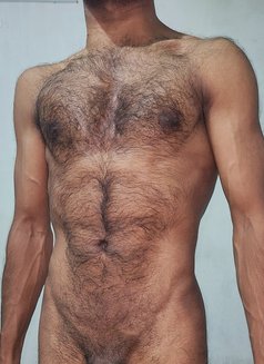 Gigo Suren - Male escort in Chennai Photo 10 of 10