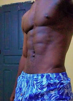 Gigolo - Acompañantes masculino in Abidjan Photo 1 of 1