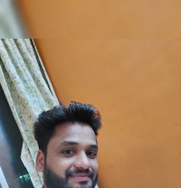 Gigolo India - Agencia de acompañantes masculinas in Pune
