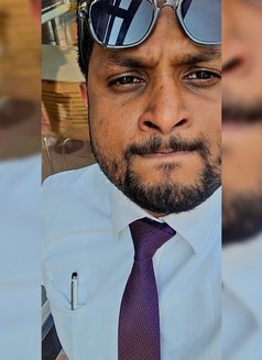 Gigolo - Male escort in Abu Dhabi Photo 4 of 7