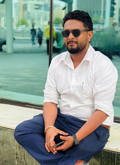 Gigolo - Male escort in Abu Dhabi Photo 7 of 7