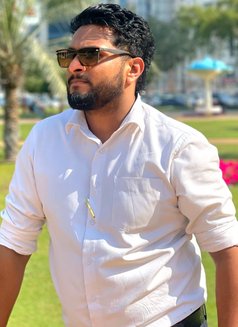 Gigolo - Acompañantes masculino in Abu Dhabi Photo 6 of 8