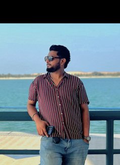 Gigolo - Acompañantes masculino in Abu Dhabi Photo 7 of 8