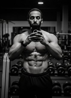 Gigolo With 20cm Big size - Male escort in Ho Chi Minh City Photo 3 of 3