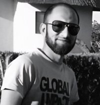 Gigolola - Acompañantes masculino in Surat