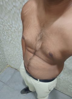 Gihan - Acompañantes masculino in Hanoi Photo 1 of 1