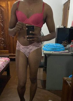Gihan Massage - Male escort in Colombo Photo 12 of 14