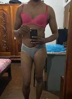 Gihan Massage - Male escort in Colombo Photo 13 of 14