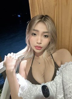 Gihong 30/2bd Full - escort in Al Manama Photo 3 of 5